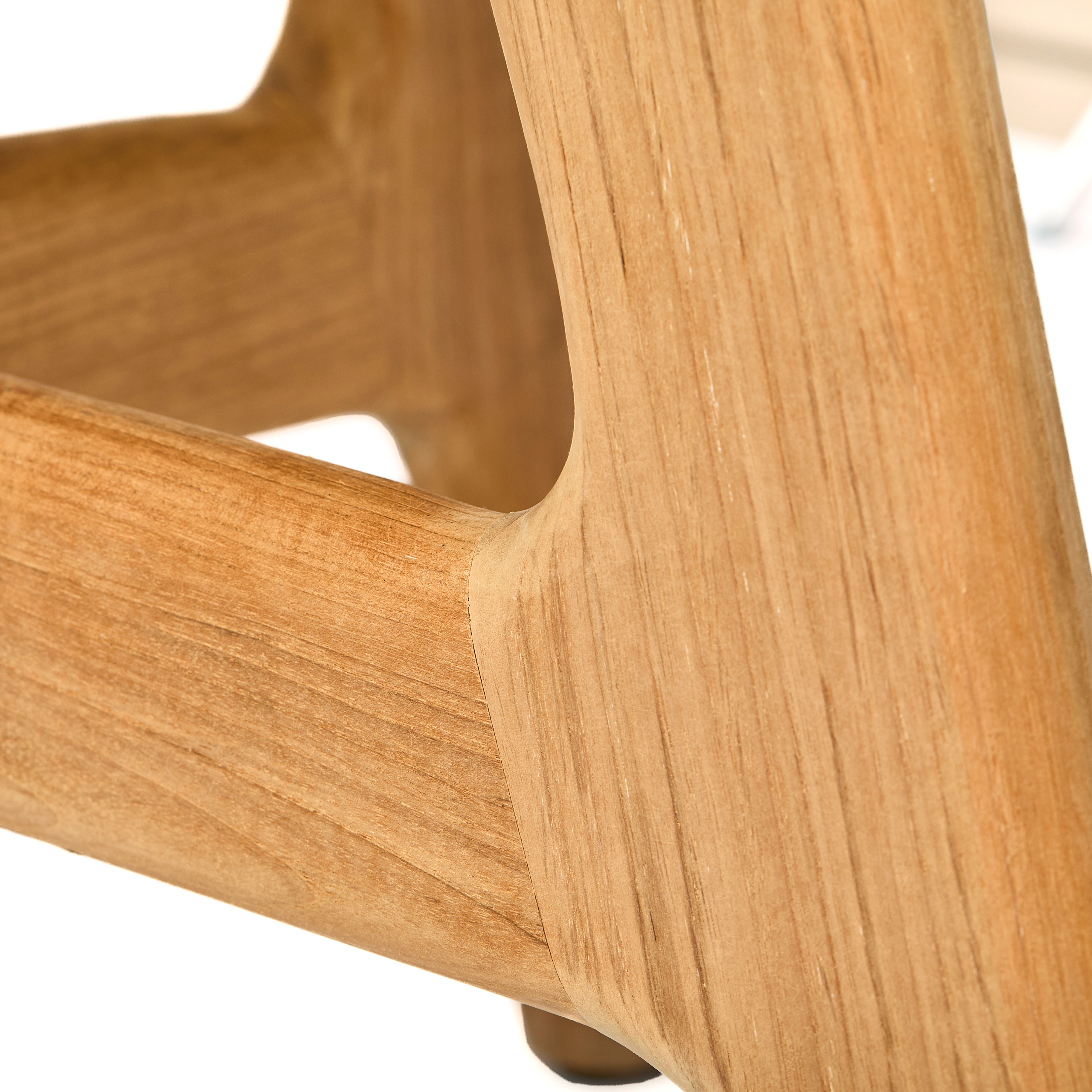 Details of the Freshwater Teak Outdoor dining table, a Jati Furniture product